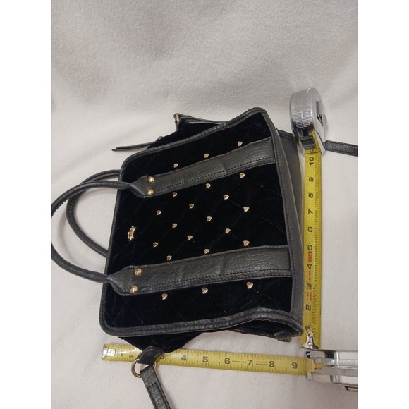 Juicy Couture Purse BLACK VELVET Quilted Leather TRIM Square Bag GOLD HEARTS - Picture 16 of 16